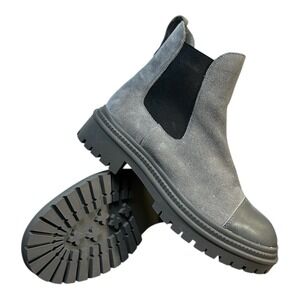 STEVE MADDEN Mayslie Womens 7.5M Gray Suede Chelsea Lug Sole Ankle Boots Pull On